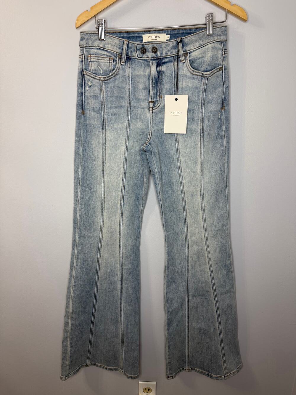 Hidden Happi High Rise Flare Stretch Jean Women's 29